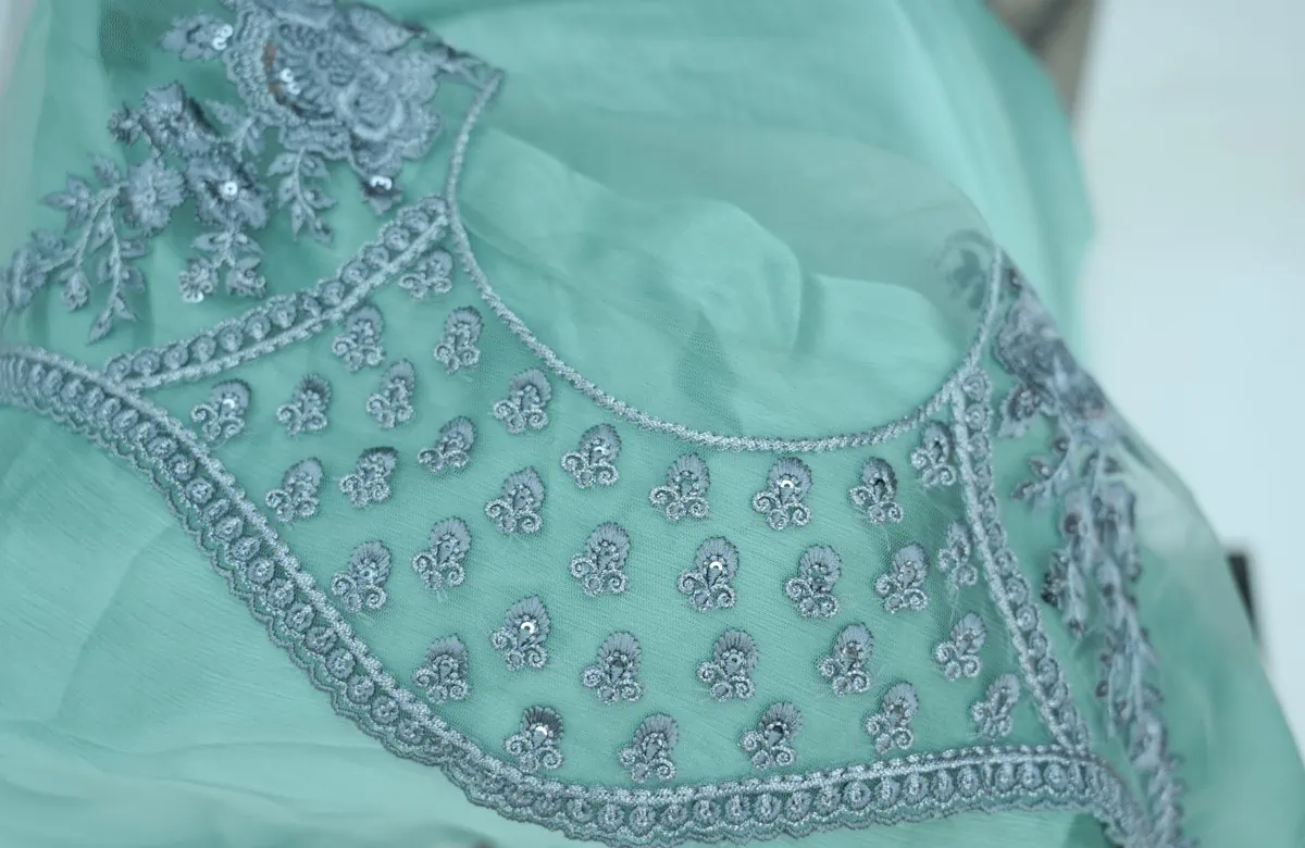 Mother Of Dragons Green Satin Silk Saree - Closeup 1